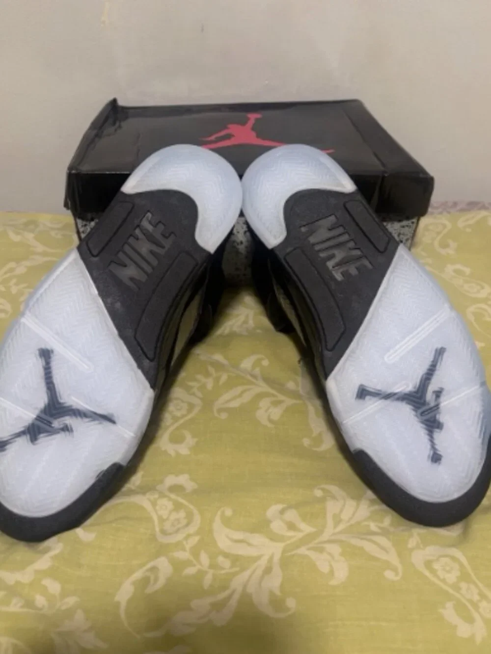 Air Jordan 5 Retro OG “Black Metallic Reimagined”